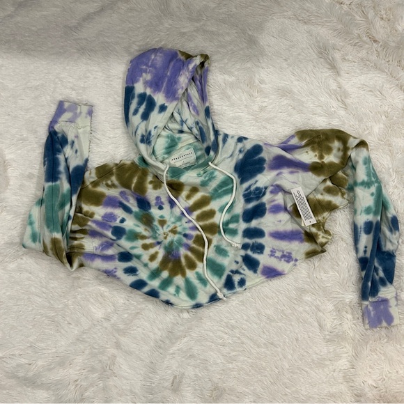 Tie-Dye Cropped Boyfriend Hoodie and Sweatpants. New - Picture 6 of 10